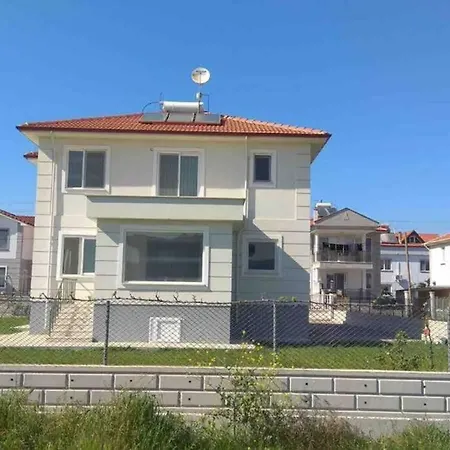 Bueyuek Arazili Villa * Dalaman